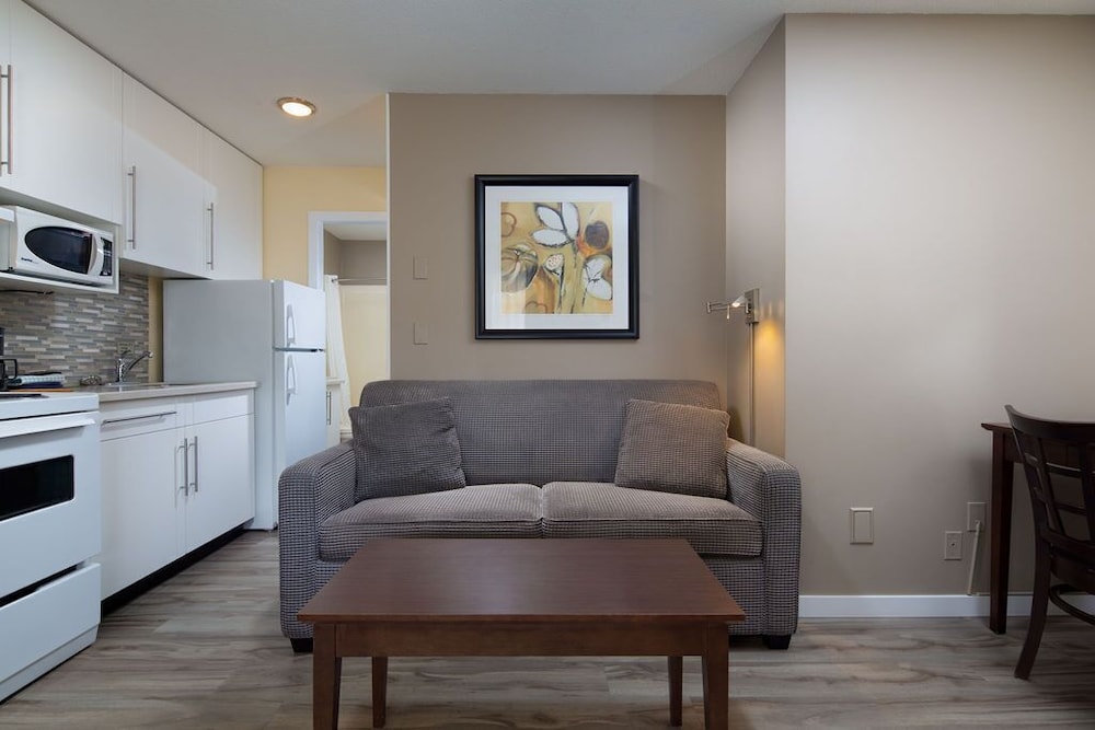 Siesta Suites 39/68
