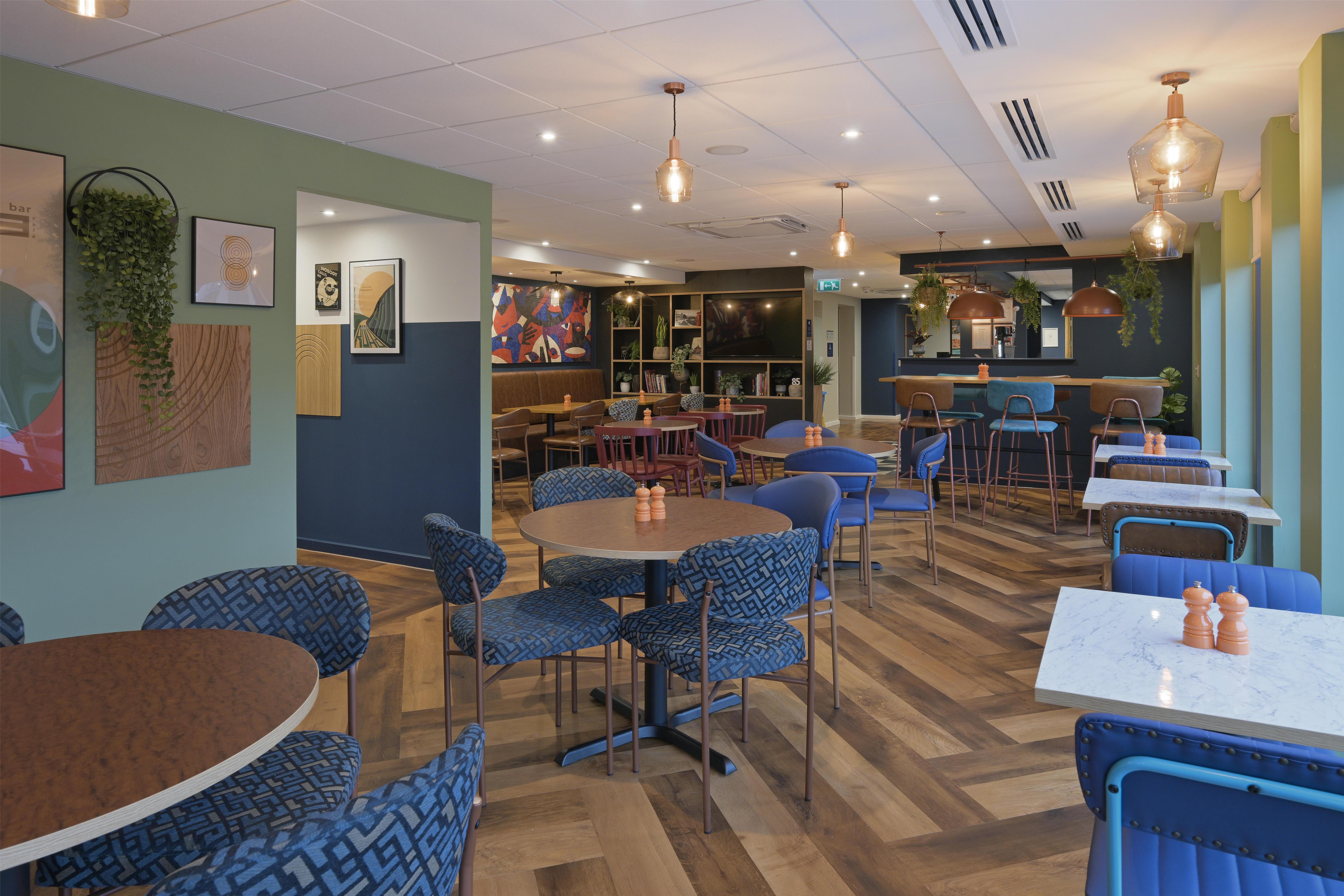 Travelodge Harrogate West Park 19/24