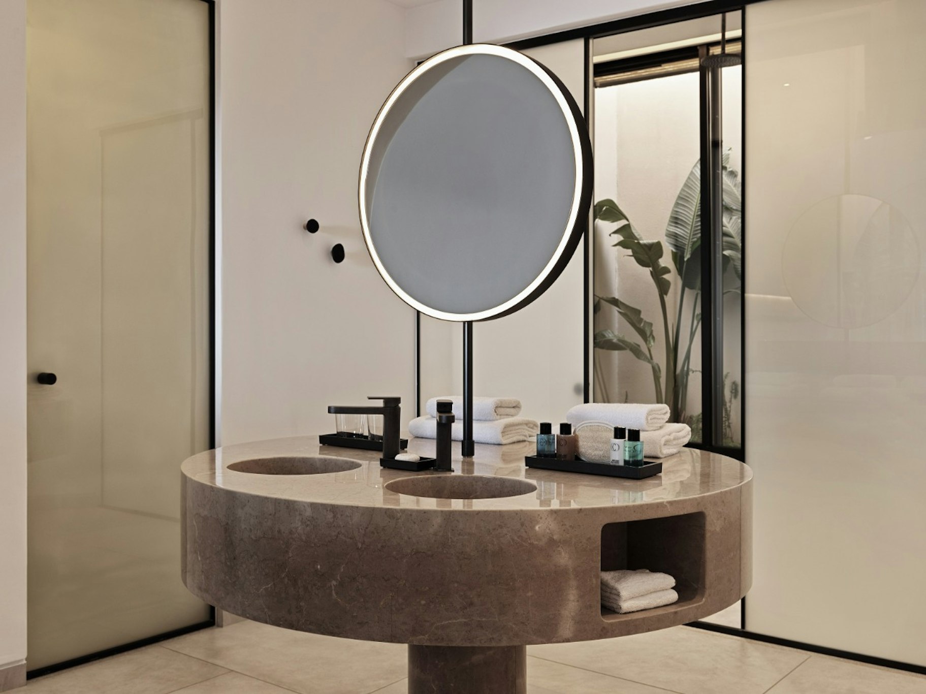 Canaves Oia Epitome 36/38