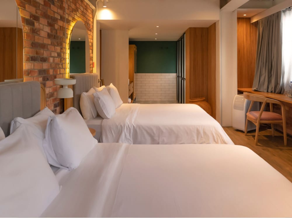 Nomada Hotel Origen 6/27