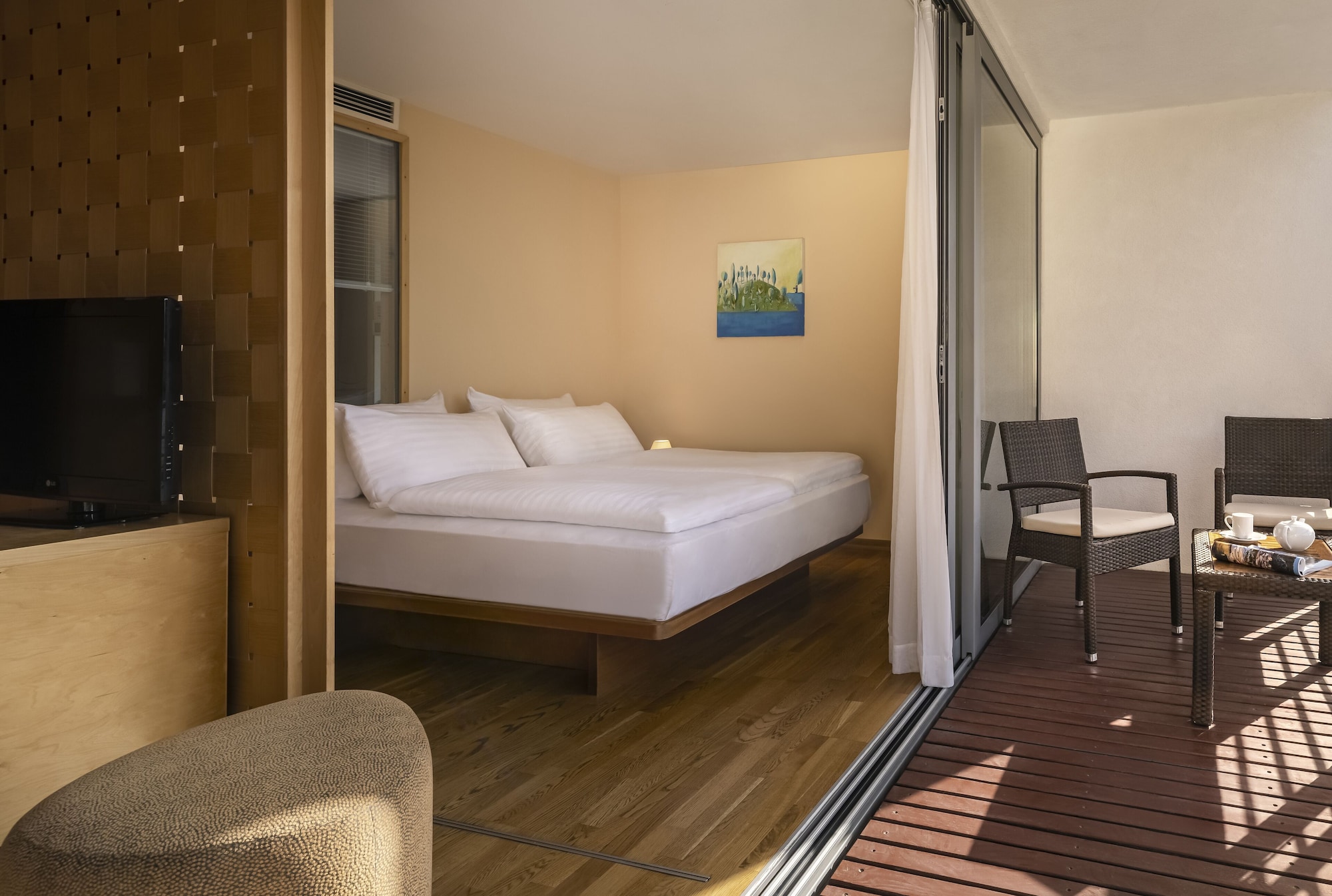 COMFORT, DOUBLE BED, BALCONY
