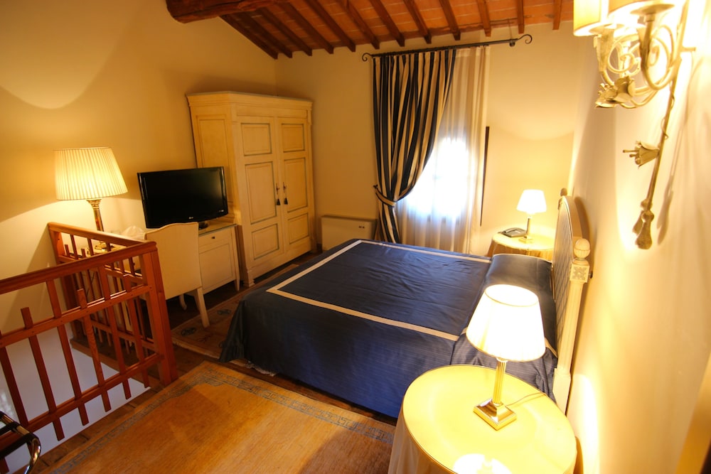 HOTEL VILLA GIONA 7/77