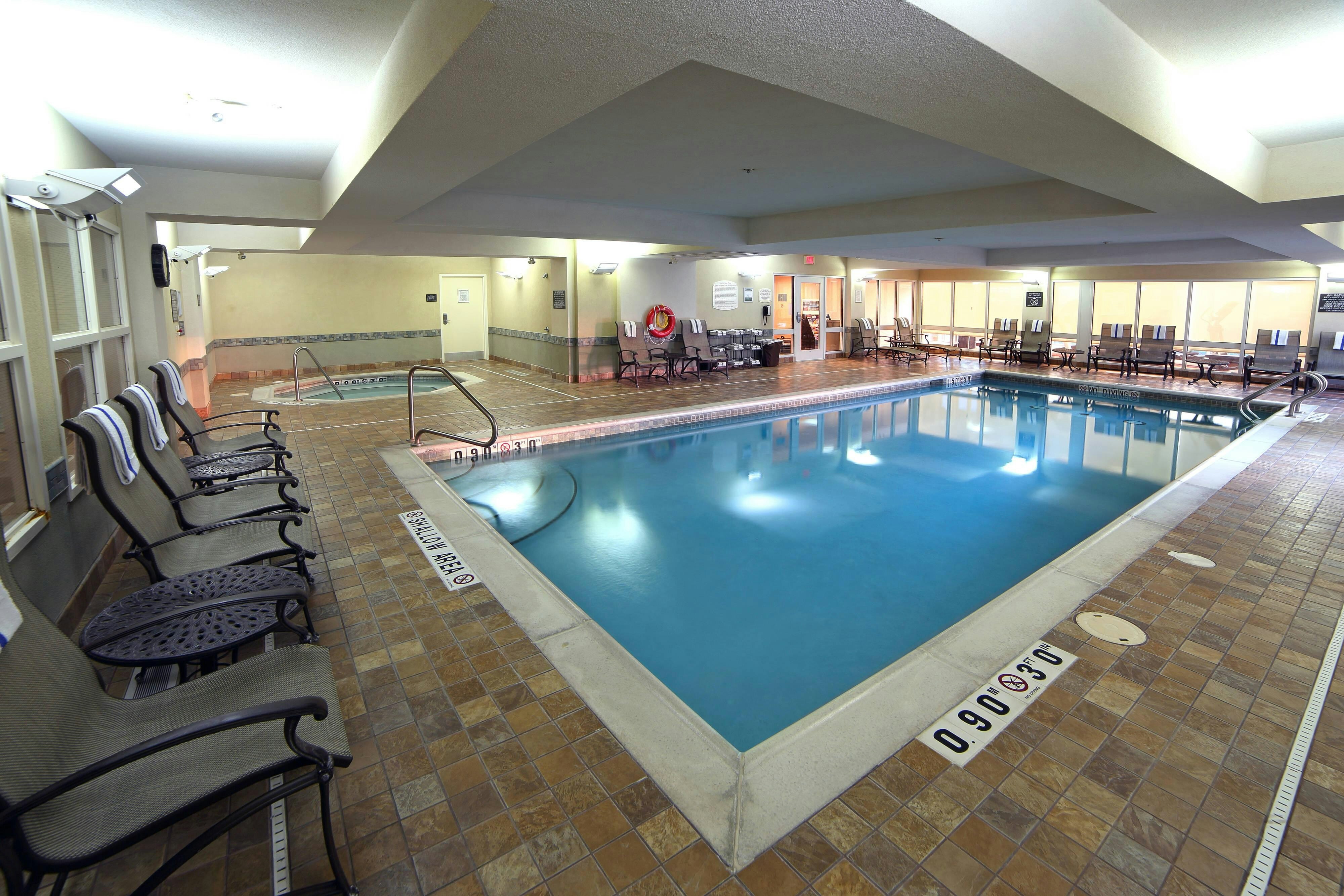 Residence Inn by Marriott Toronto Vaughan 4/16