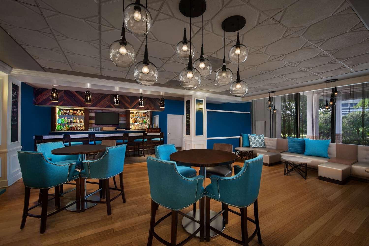 Wyndham Lake Buena Vista Disney Springs Resort Area 28/54