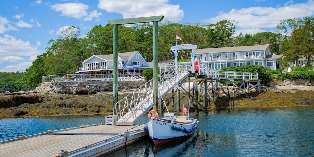 Linekin Bay Resort 68/76