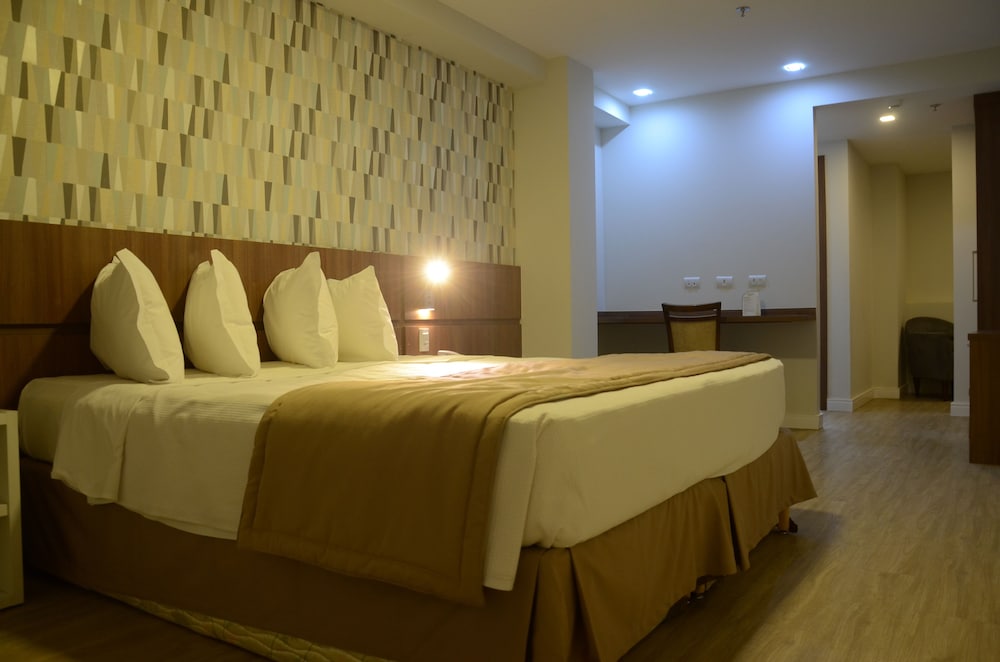 Casa Nova Hotel 25/65