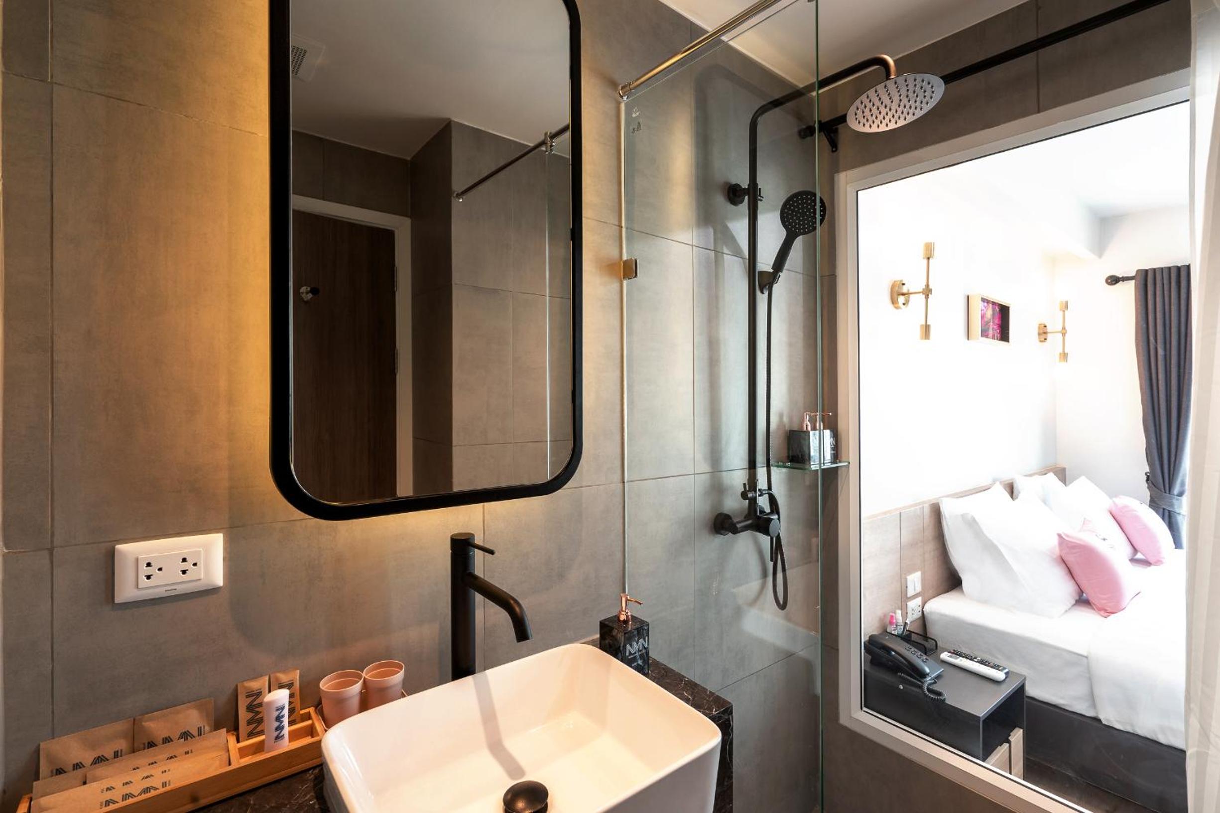 Nimano Suites 43/44