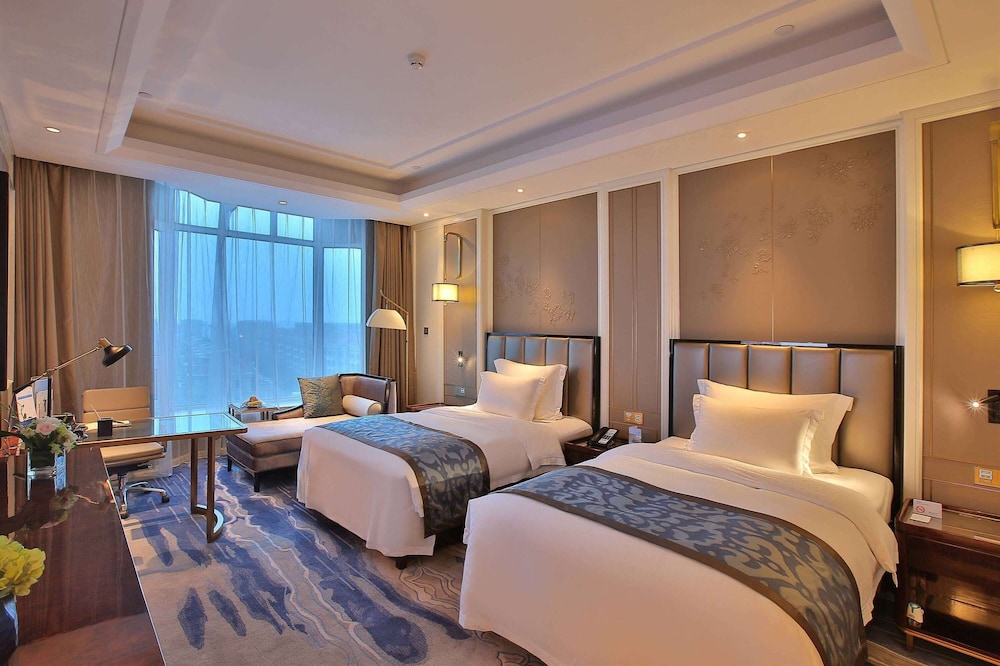 Elegant, Executive, Single Bed