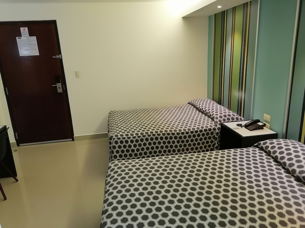 Mar y Tierra Hotel 19/48
