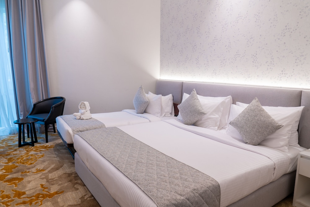 eStay Hotel by Jacobs 15/54