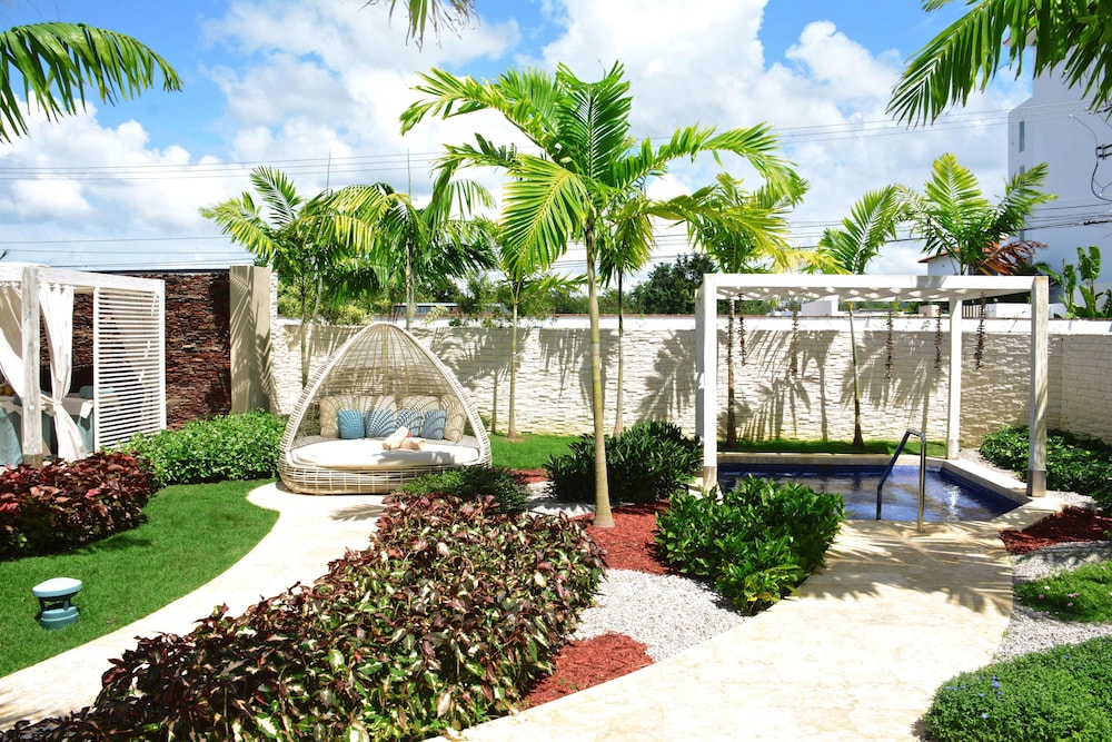 Catalonia Royal La Romana Adults Only All Inclusive 37/50