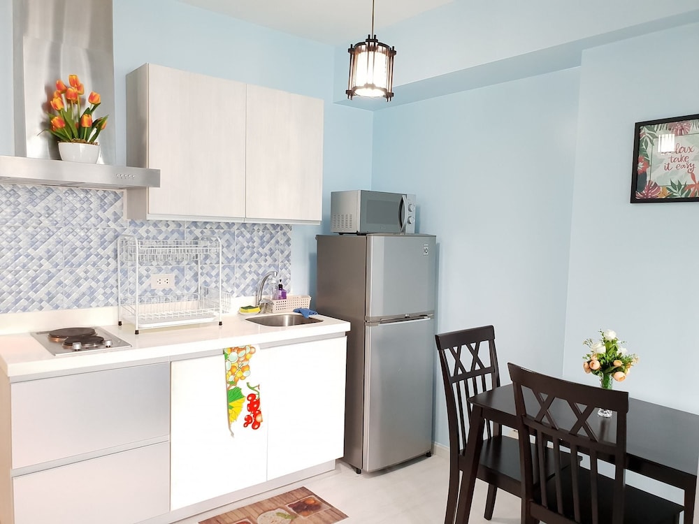 Azure Luxury Beach Suites By Vacationsph 41/50