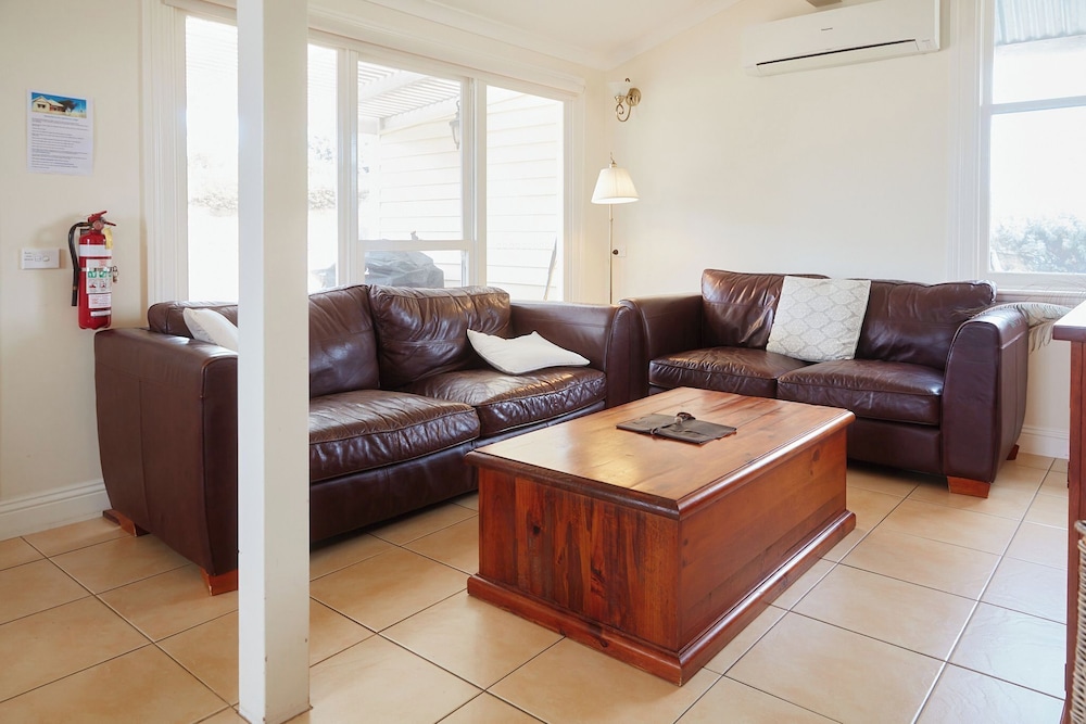 SURFSIDE HOLIDAY PARK 21/50