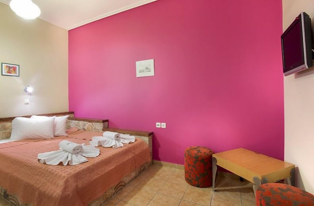 Aktaion Hotel 11/50