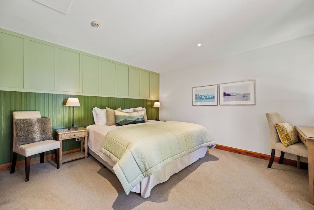 Wanaka Homestead Lodge Cottages 12/48