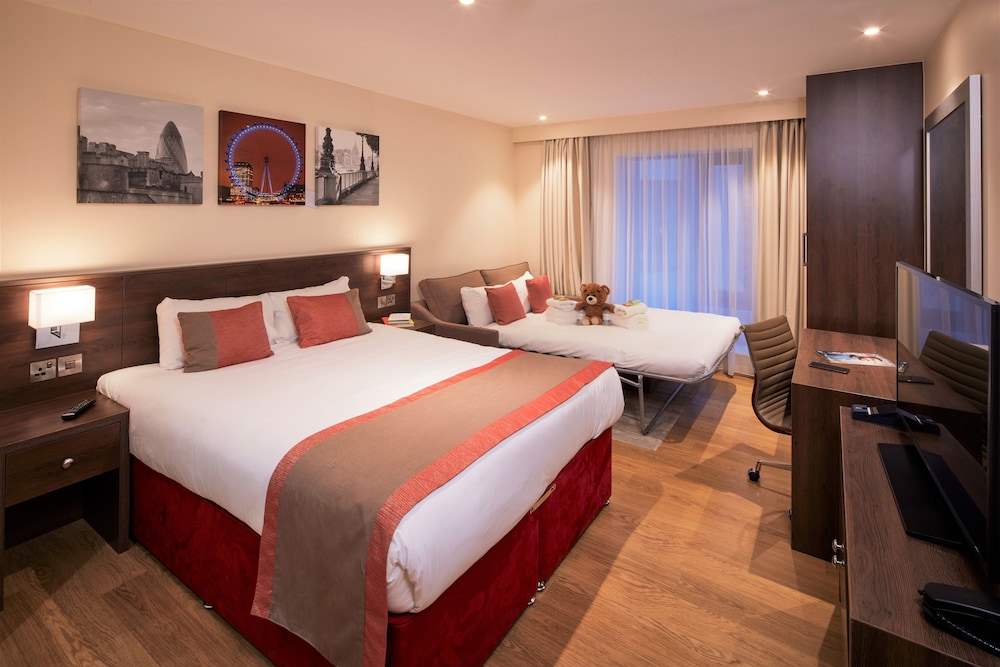 DELUXE, STUDIO, QUEEN BED, SOFA, ACCESSIBLE