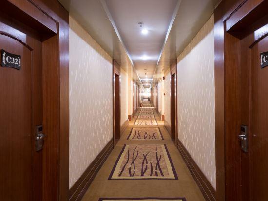 Longxiang Hotel 21/25