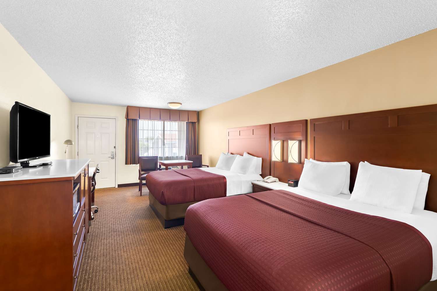 Room, 2 Queen Beds, Pet Friendly, Smoking