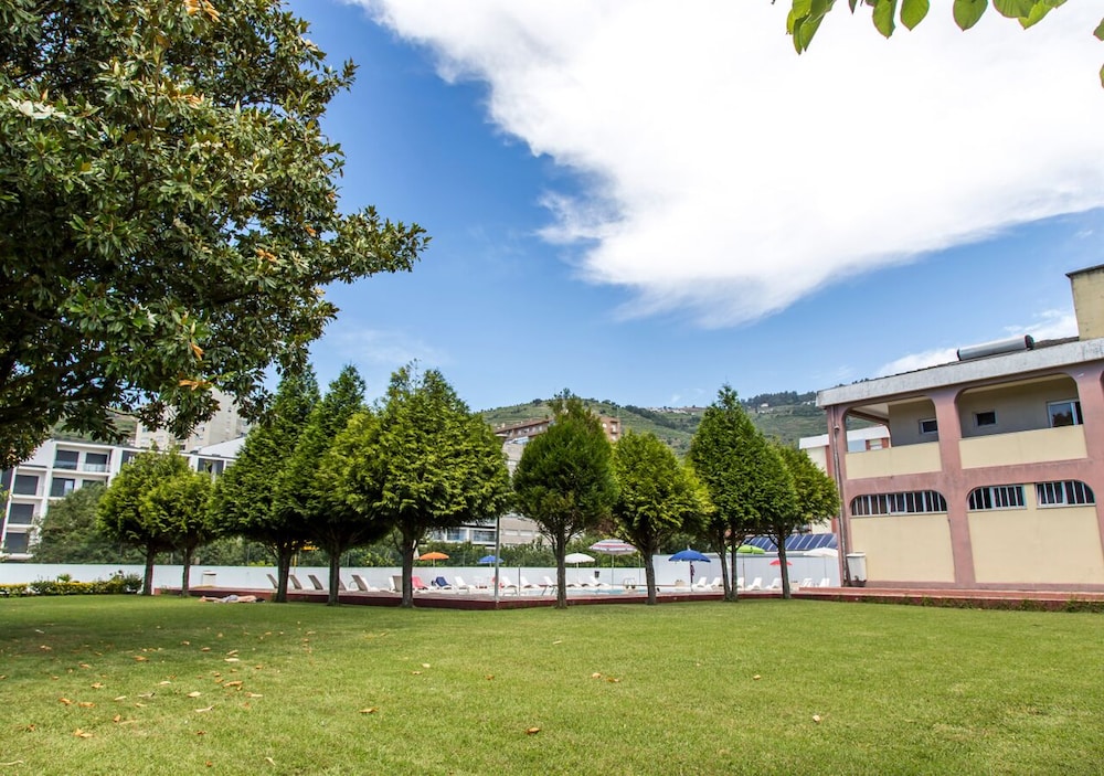 Columbano Hotel Residencial 44/50