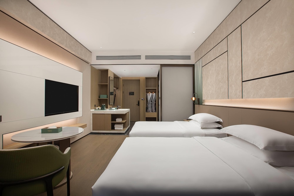 Ramada Plaza By Wyndham Wuhan Hanyang 16/34