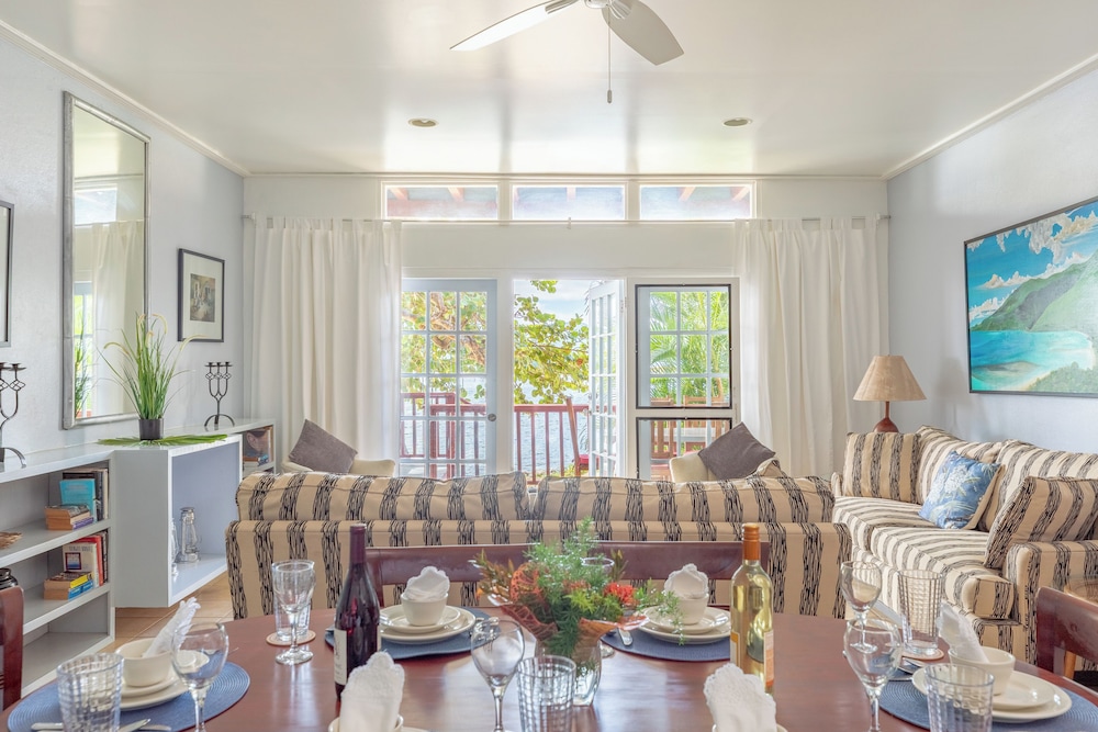 Fort Recovery Beachfront Villa & Suites Hotel 29/49