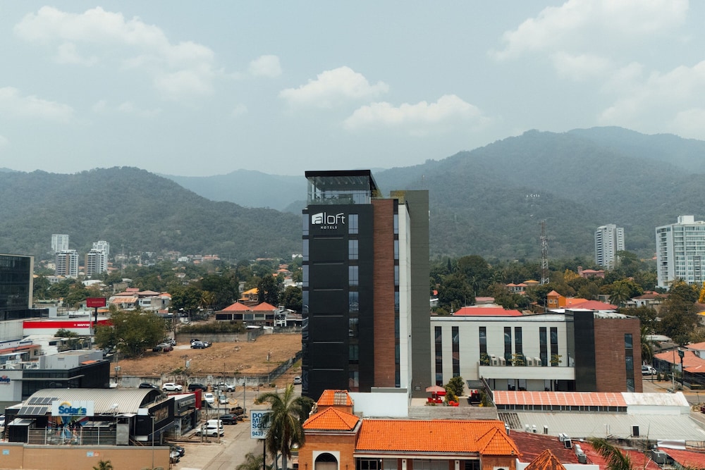 Aloft San Pedro Sula 4/50