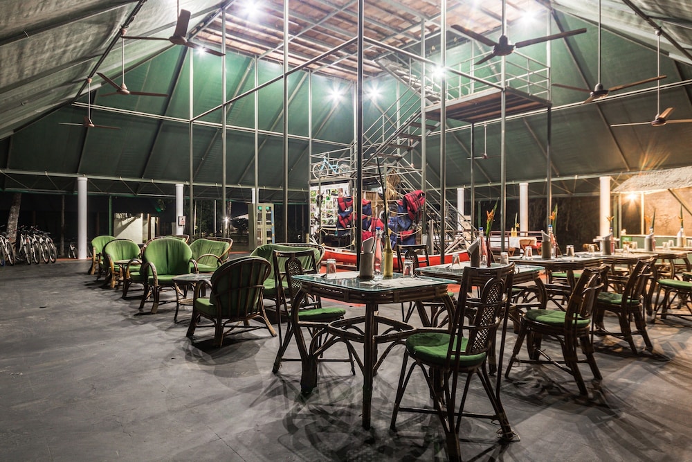 Amritara Riverside Luxury Tents 27/50