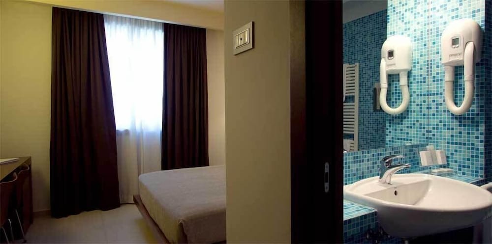 Hotel Don Guglielmo 47/50