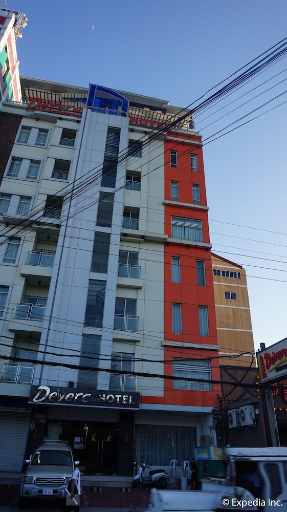 Devera Hotel 4/72