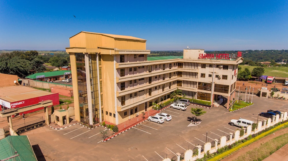 Simama Hotel 4/50