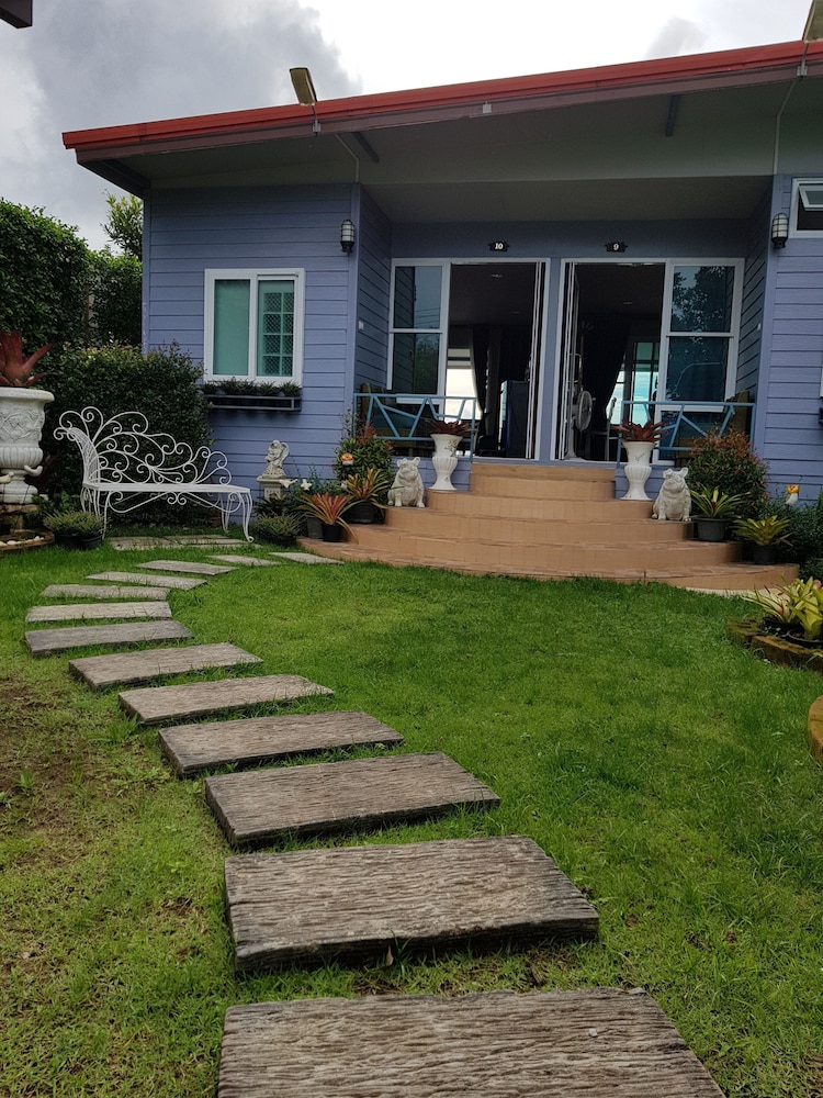 Baanmorkburi Resort 49/59