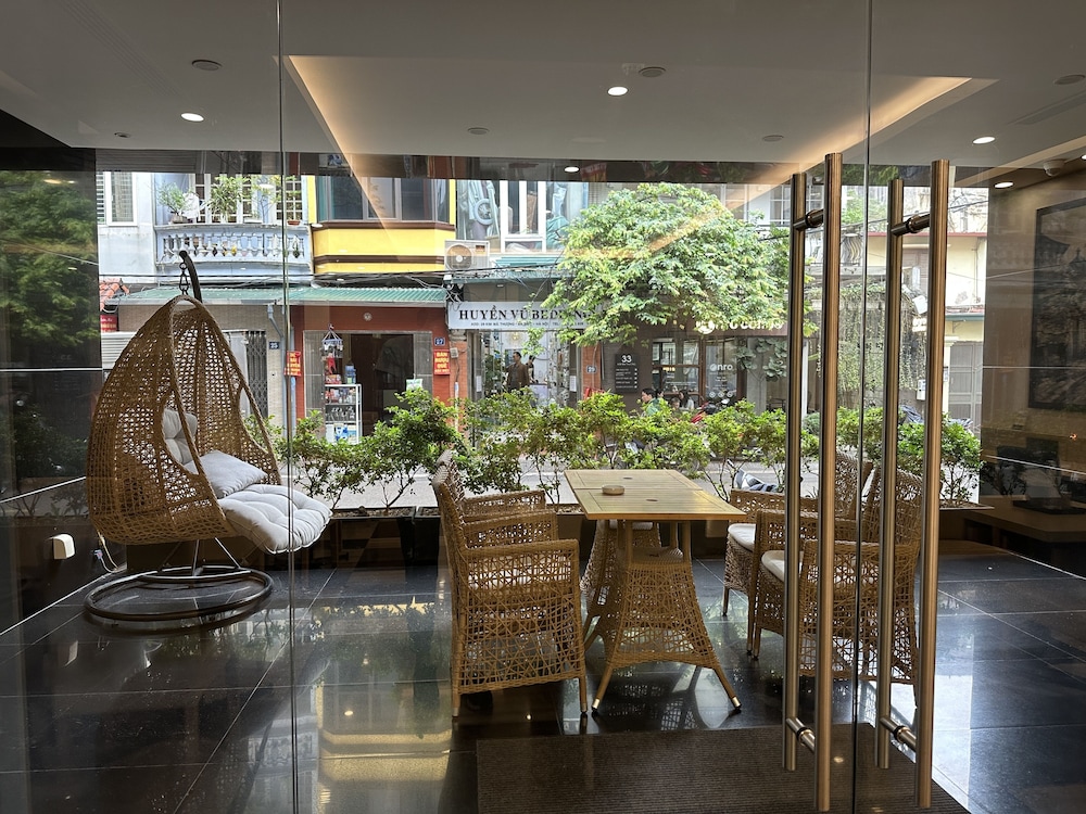 Hotel Yah Hanoi 7/50