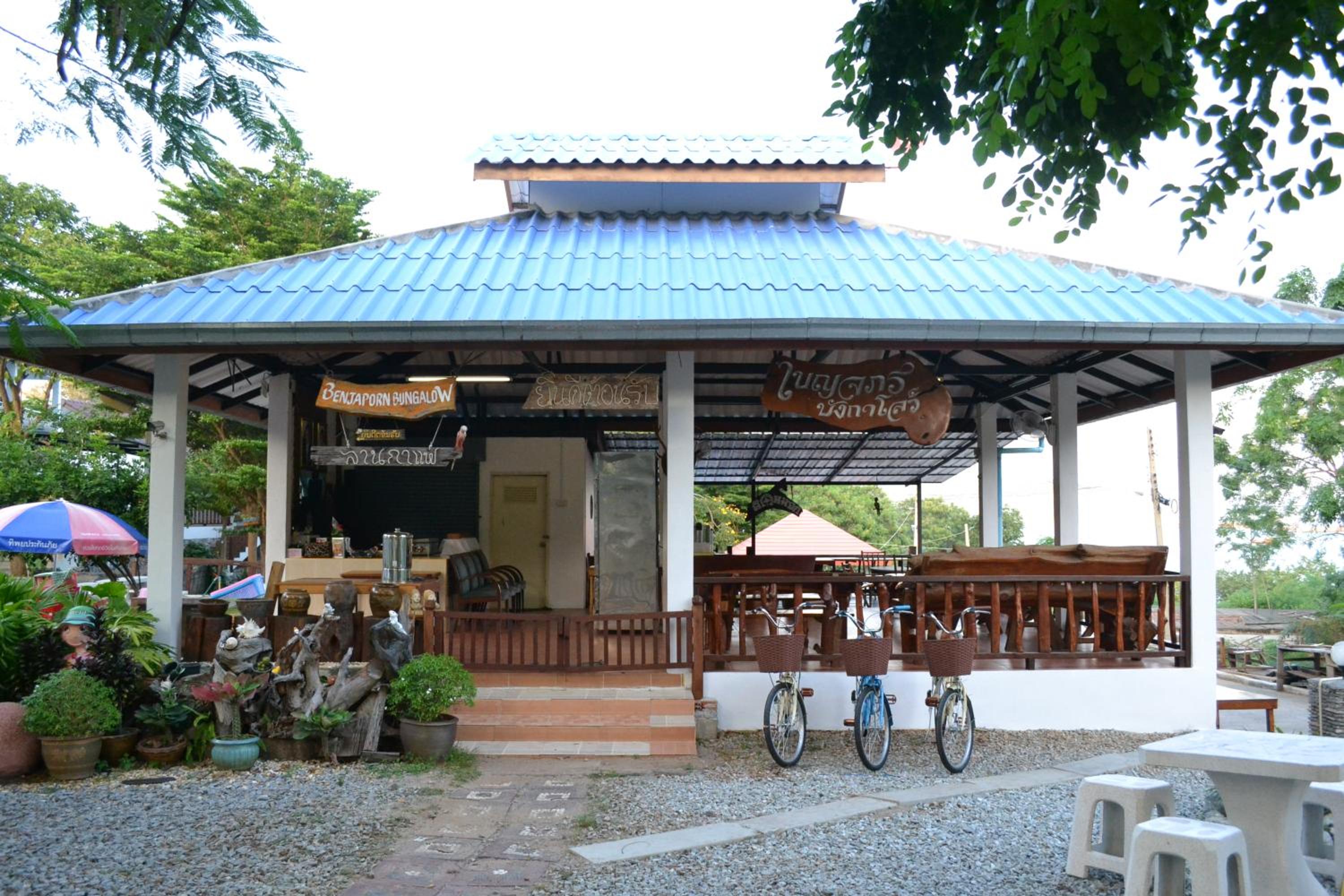 Benjaporn Bungalow 6/49