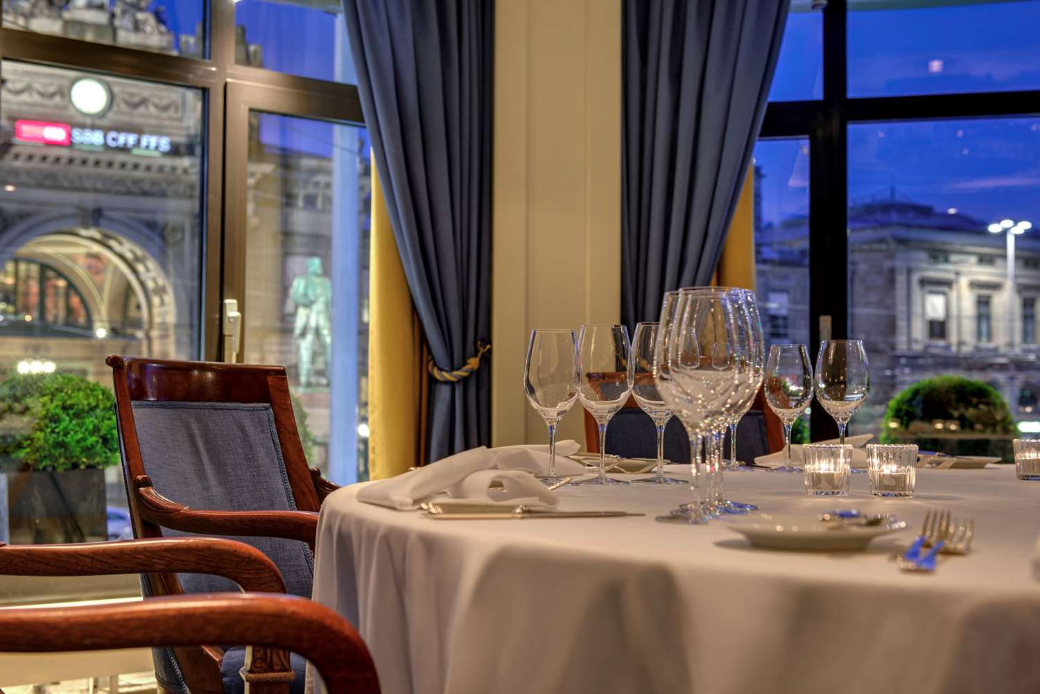 Hotel Schweizerhof Zurich 41/53