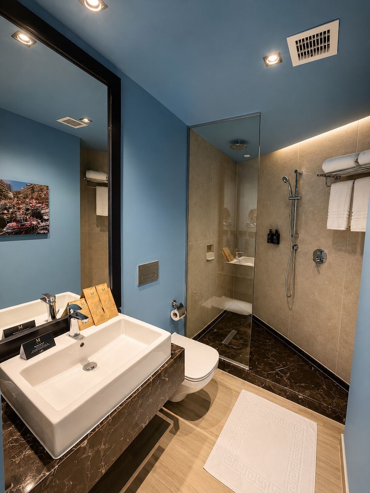 Monaco, Villa, 1 Queen and 4 Single Beds, Private Pool, M Hotels at Porto Marina 5/5