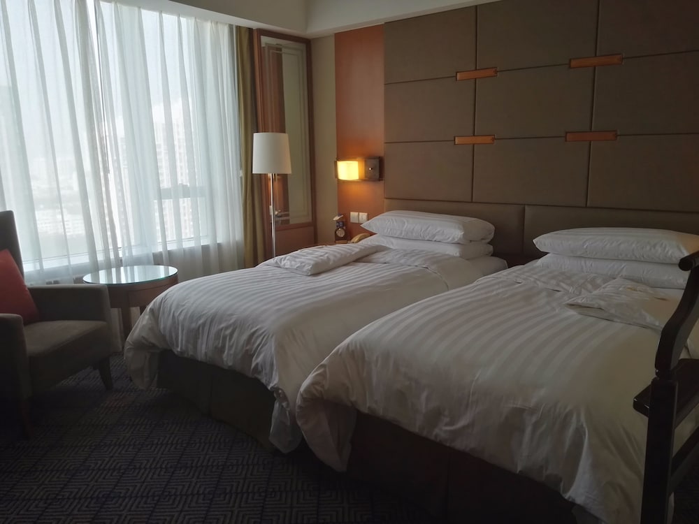Shangri La Baotou 6/50