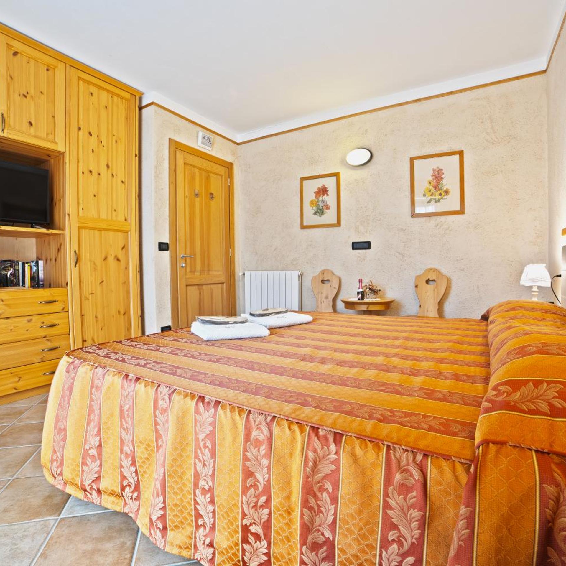 Grand Hotel SIVA 22/50