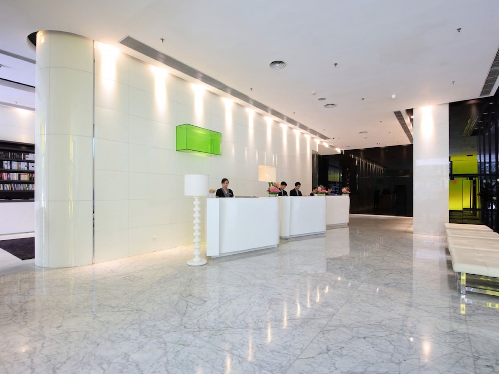 Yuwa Hotel 7/47