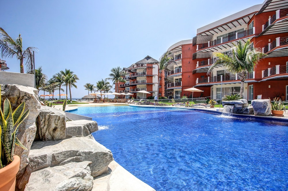 Vivo Resorts 36/50