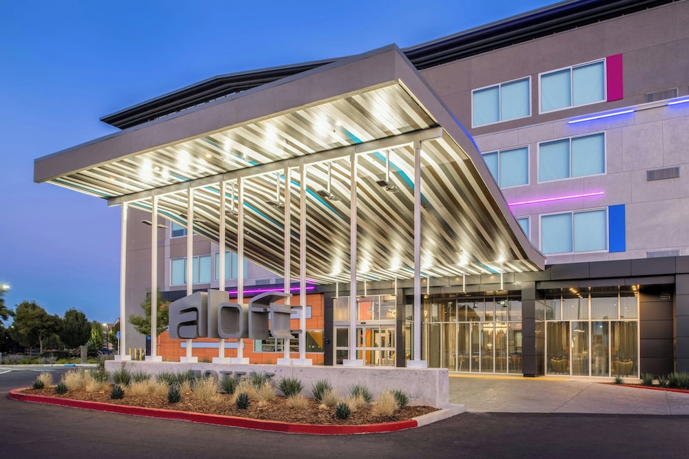Aloft Sacramento Airport Natomas 2/43