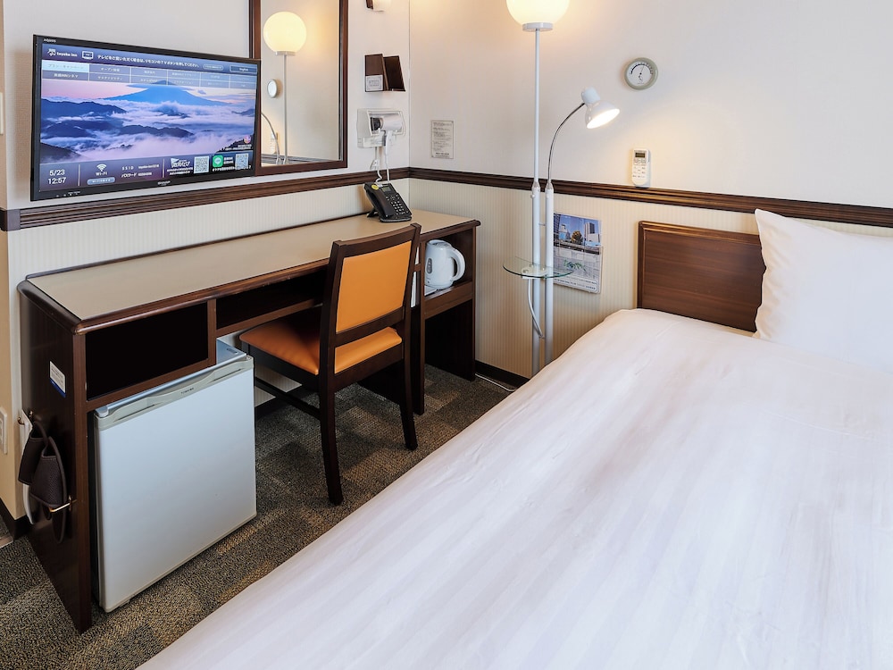 Toyoko Inn Kashiwa-Eki Nishi-Guchi 48/59