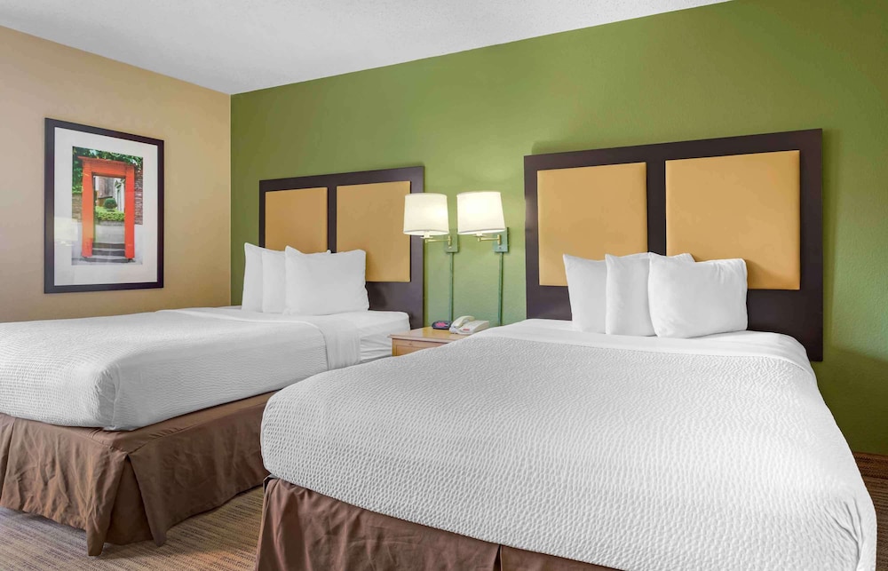 Extended Stay America Suites Houston Galleria Uptown 20/55