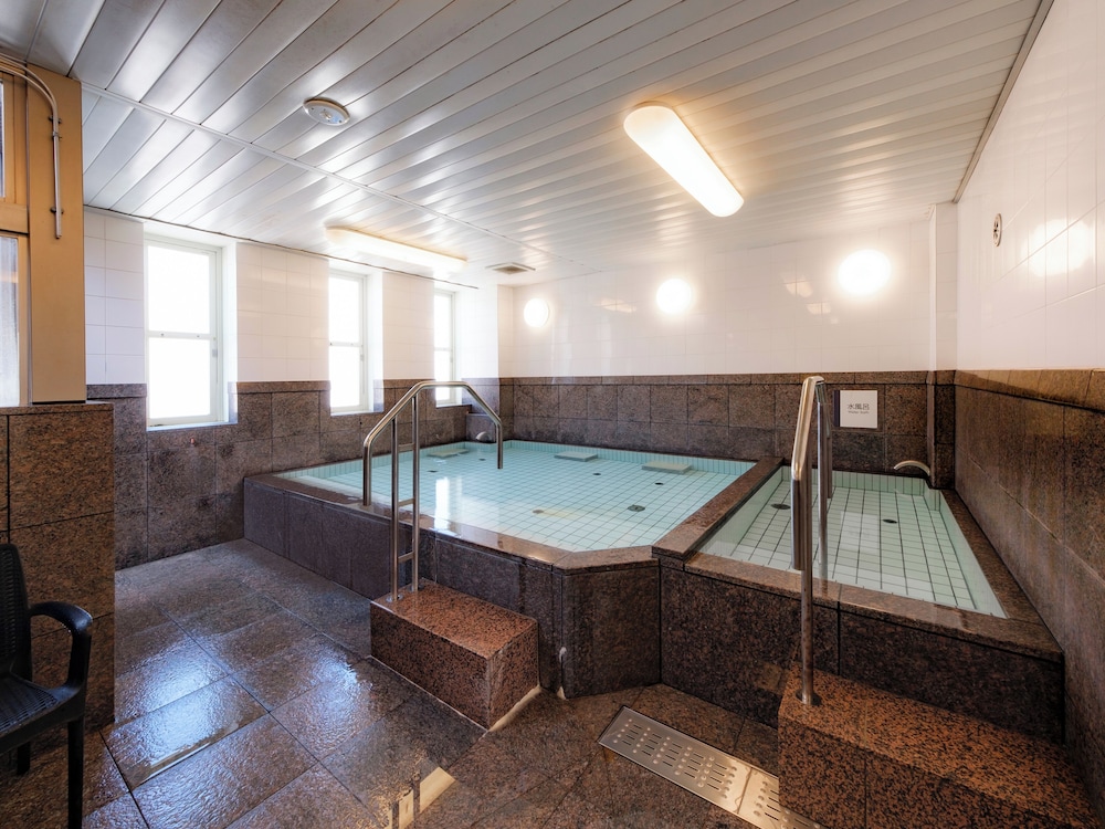 Apa Hotel Yokohama Kannai 30/48
