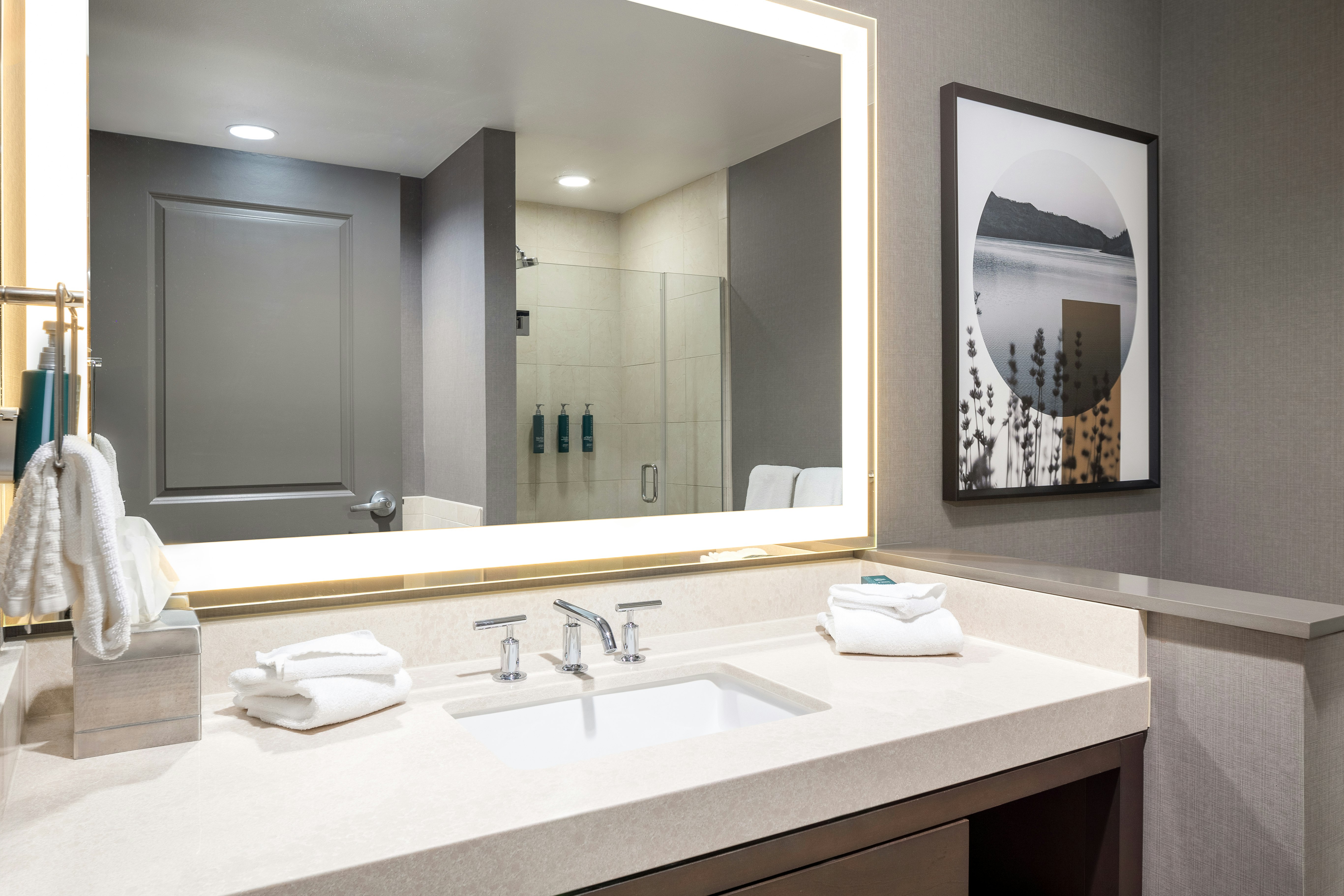 غرفة ديلوكس بسريرين كوين، Hilton Promenade At Branson Landing 4/4