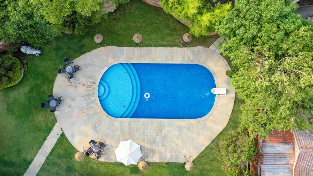 Saj By The Lake - Malshej Ghat Hotel 43/50