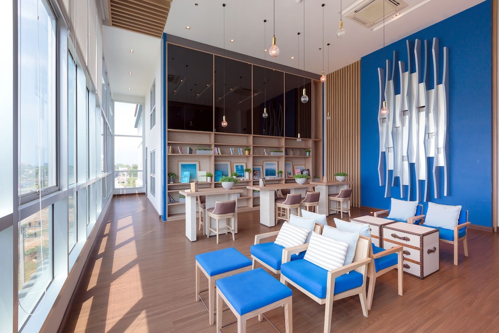 Baan Kiang Fah Hua Hin Condominium By Montri 34/42