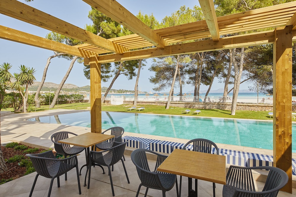 Ferrer Sofia Aparthotel 54/65