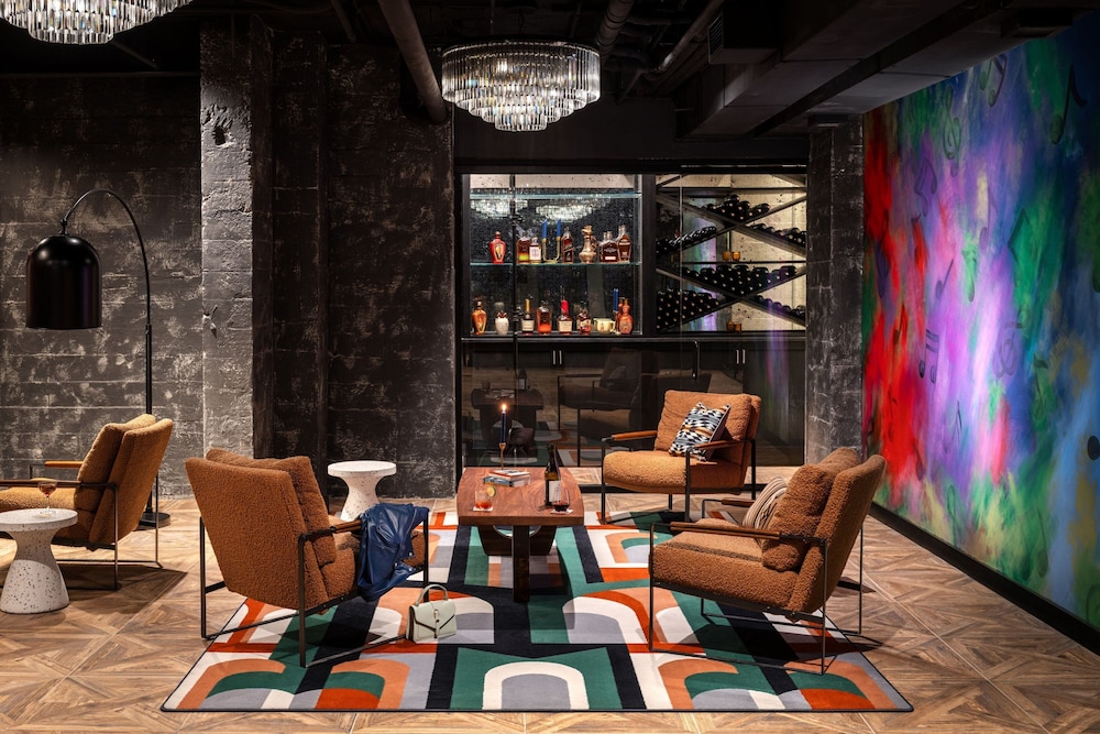 Moxy Springfield Downtown 48/55