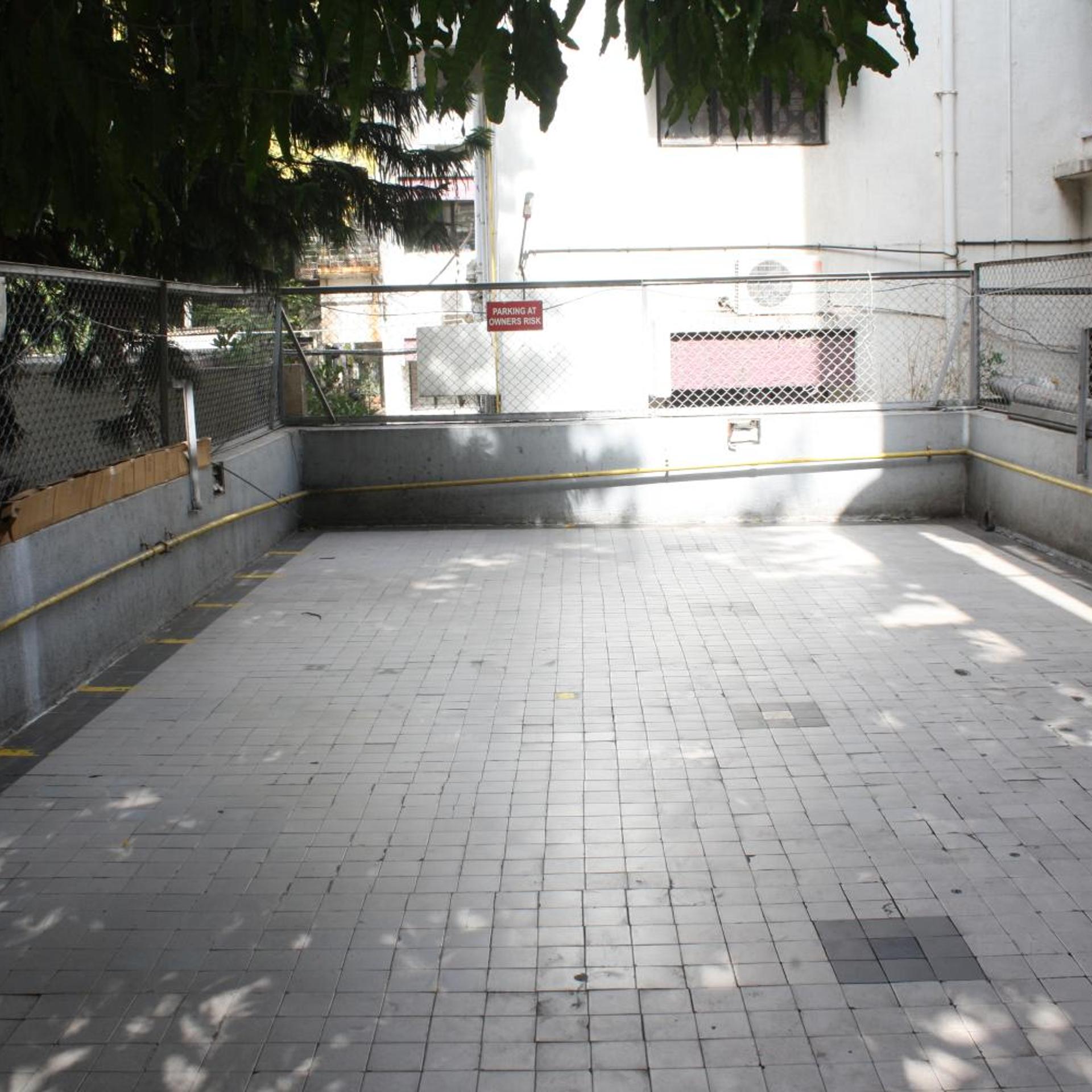 Oyo Premium Deccan Apte Road 50/55