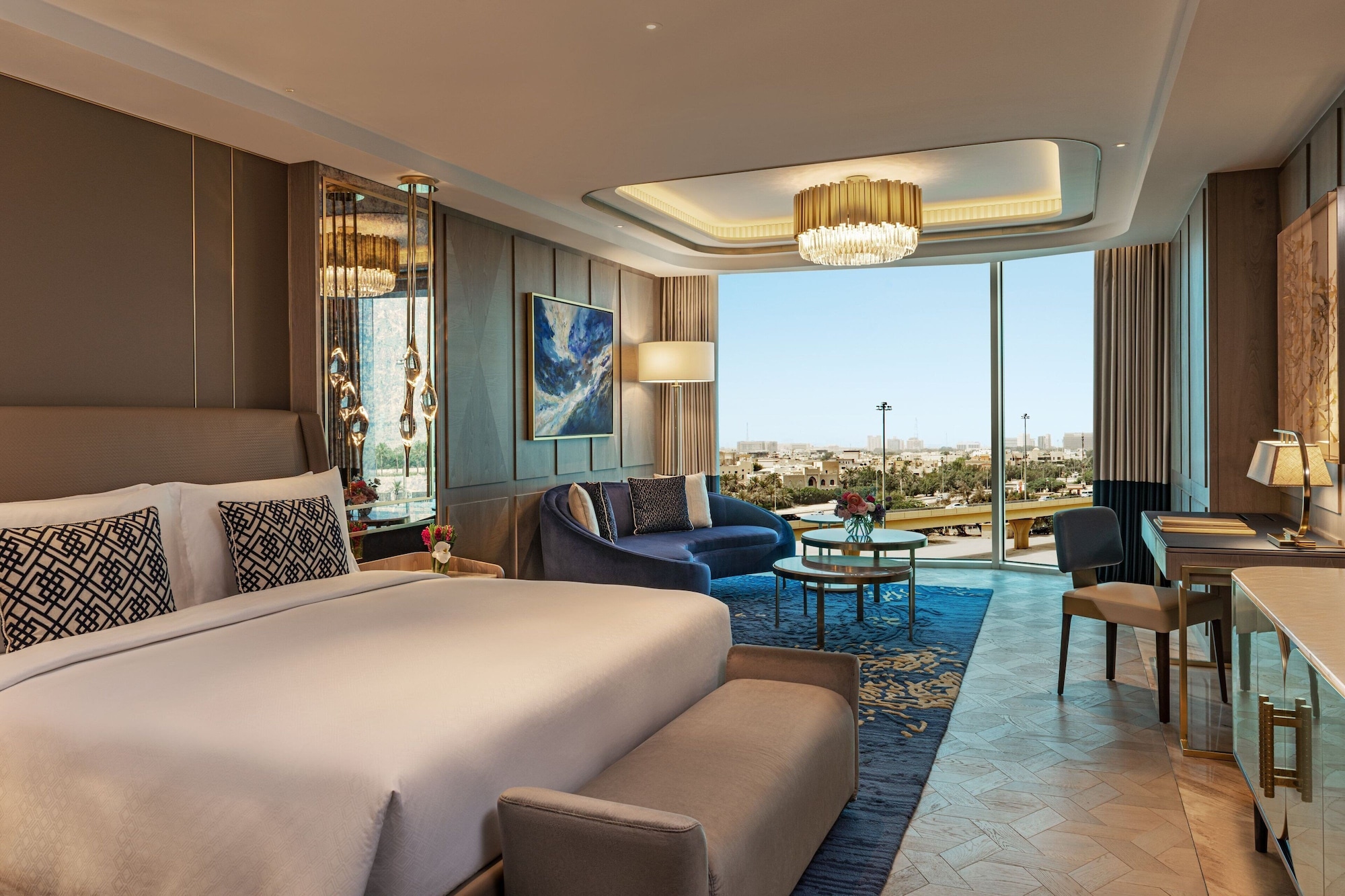Opera, Suite, King Bed, Sea View